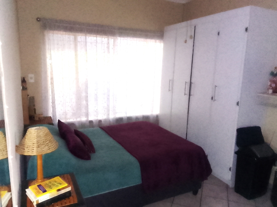 4 Bedroom Property for Sale in Geelhoutpark North West